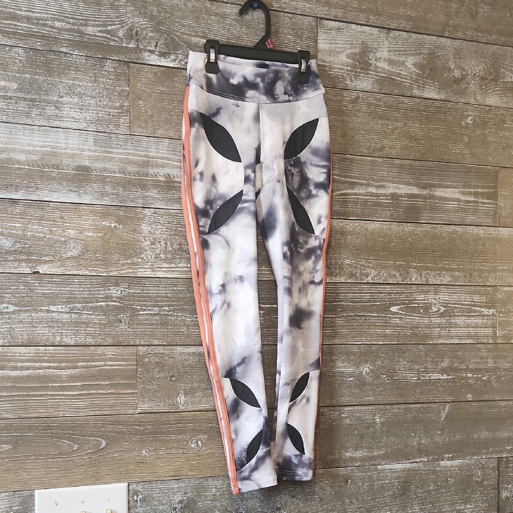 Jo & Jax Tie-Dye Leggings with Cut-Out Design size medium